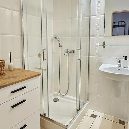 Holidayhomepl Centrum Kol1812 Z Osobna Sypialnia I Balkonem *
