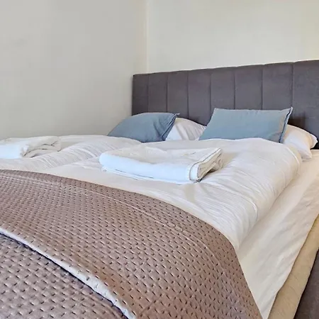 Holidayhomepl Centrum Kol1812 Z Osobna Sypialnia I Balkonem * Miedzyzdroje