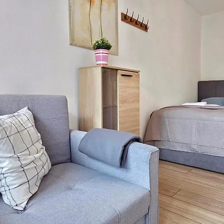 Holidayhomepl Centrum Kol1812 Z Osobna Sypialnia I Balkonem